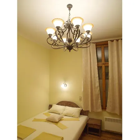 Balkan & In Downtown Apartment